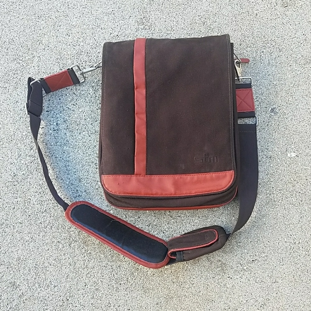 Laptop bag